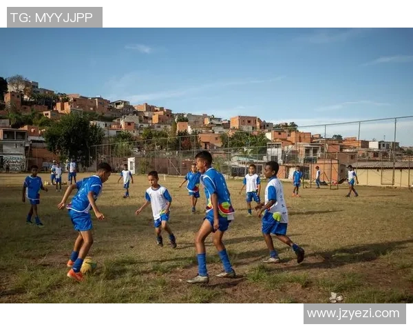 带萨的足球明星们如何在绿茵场上展现个人魅力与团队精神